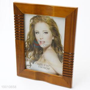 Pine wood <em>photo</em> <em>frame</em>