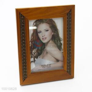 Wooden <em>photo</em> <em>frame</em>