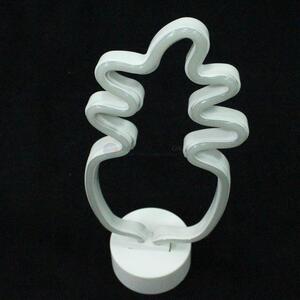 White Pineapple Shape <em>LED</em> <em>Light</em>