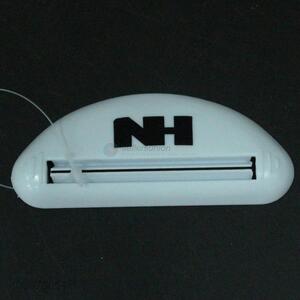 Online Wholesale Toothpaste Squeezer,Plastic Toothpaste Tube Squeezer