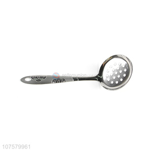 Colander leakage spoon