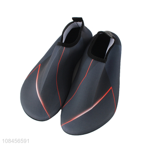 China supplier outdoor water <em>shoes</em> quick-dry beach aqua socks for <em>men</em>