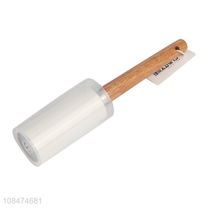 Good quality household <em>lint</em> <em>rollers</em> brush with wooden handle