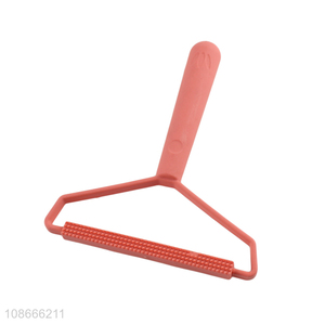 Online wholesale reusable manual clothes <em>lint</em> remover carpet hair scraper