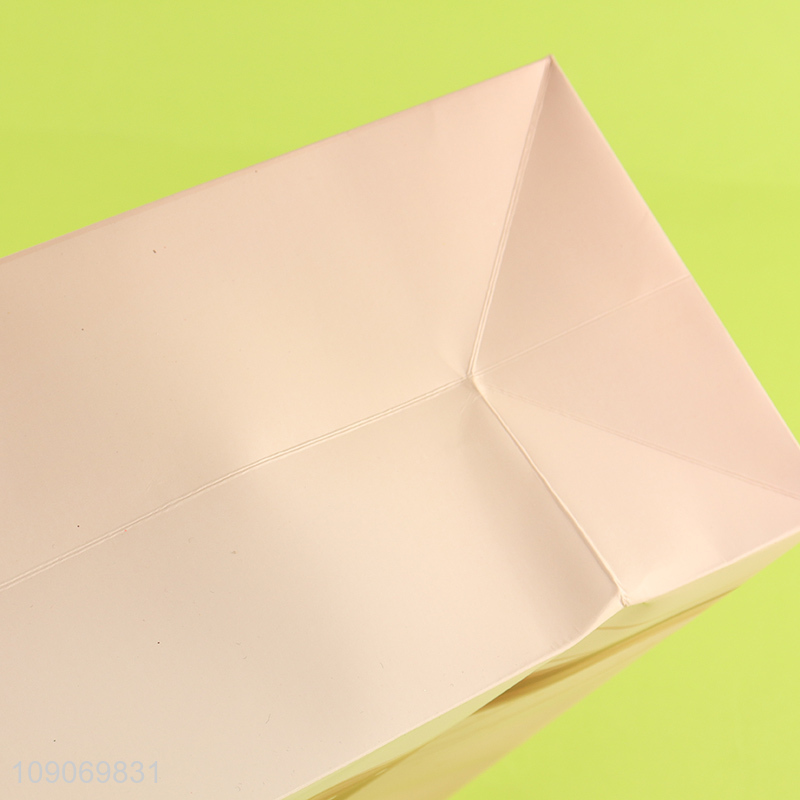Yiwu market portable gifts packaging paper bag tote bag for sale