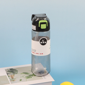 Hot selling portable 650ml water bottle drinking bottle <em>straw</em> bottle wholesale