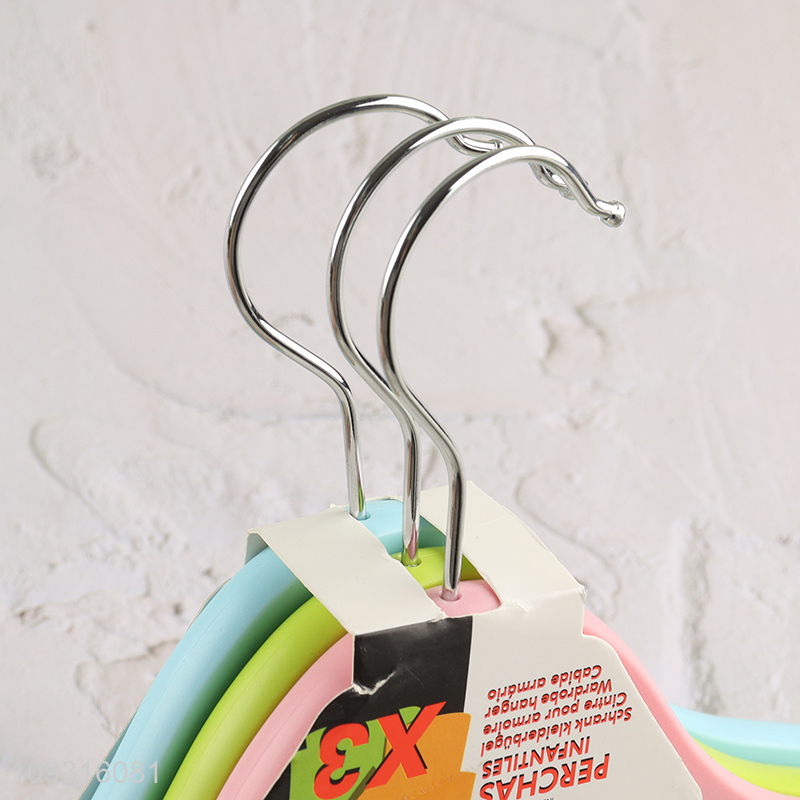 Most popular plastic clothes hanger clothes rack