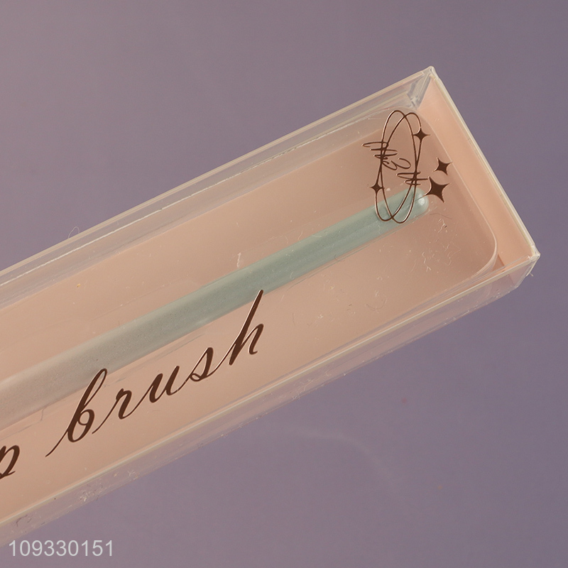 New product makeup tool angled eyebrow brush