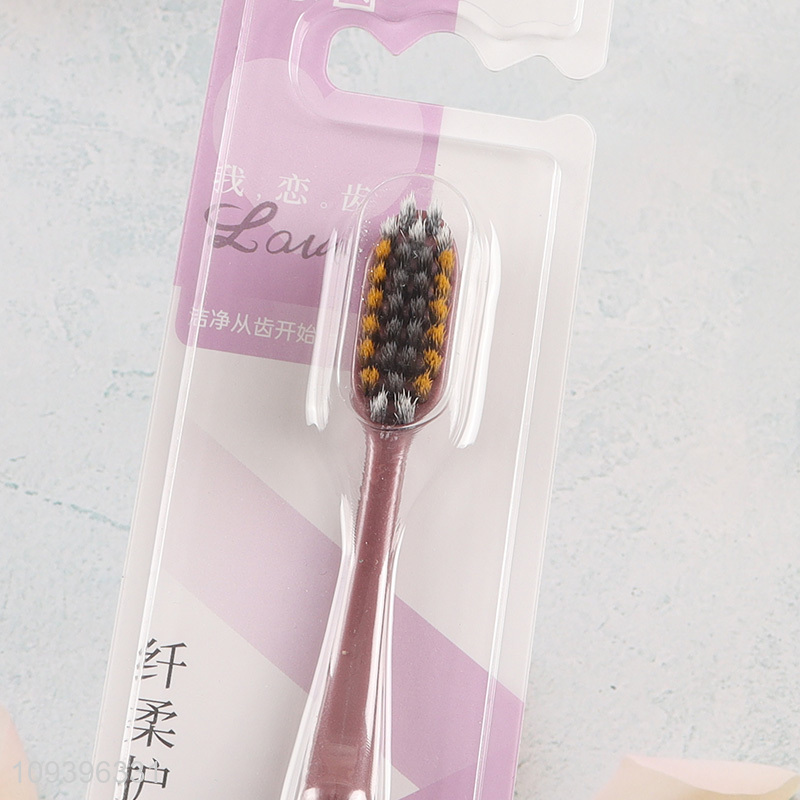 Good quality lightweight portable toothbrush for travel