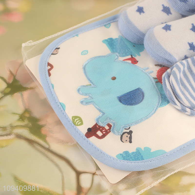 Latest products   cartoon baby bib & baby socks gift set