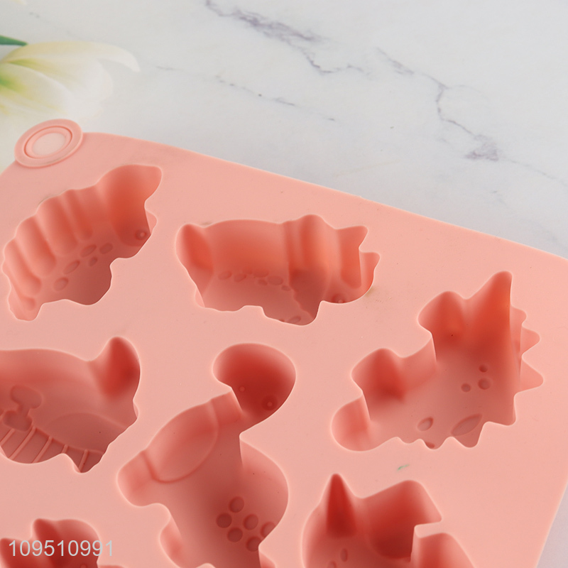 Hot products non-stick dinosaur series silicone cake mold