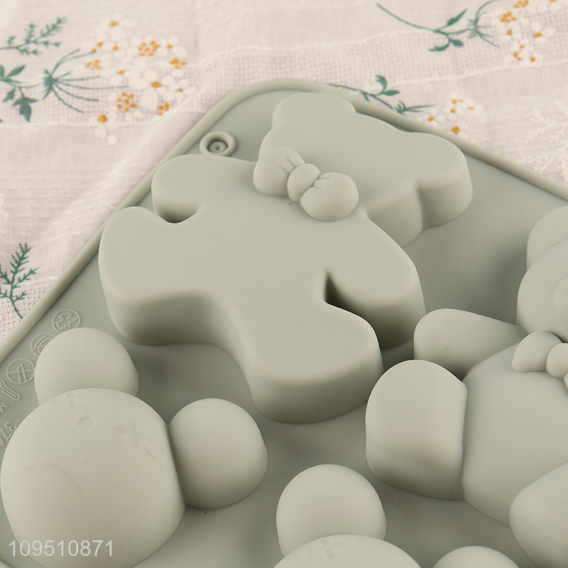 New arrival  cartoon silicone cake mold for sale