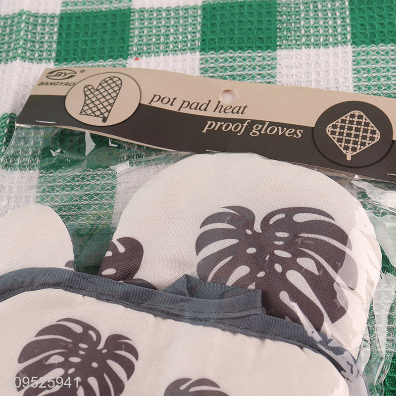 China wholesale 2pcs reusable oven mitts pot pad set