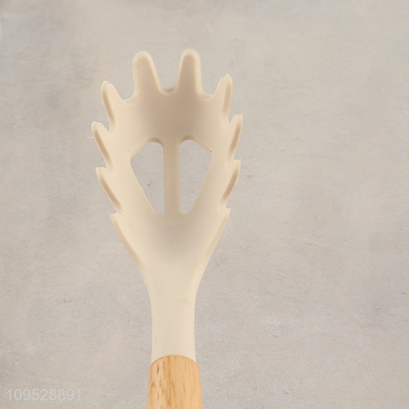 Yiwu market wood handle silicone spaghetti spatula