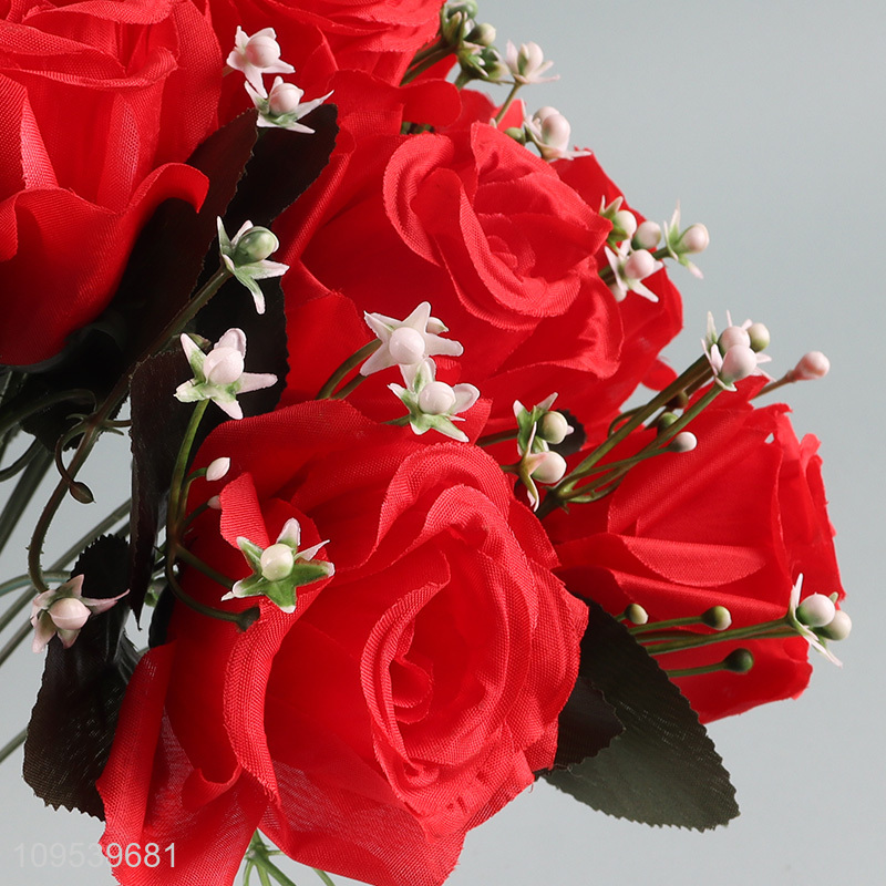 Wholesale 18 Heads Artificial Red Roses Simulation Flower